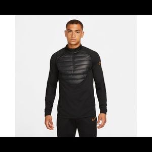 NWT Nike Therma-Fit Acandemy Warrior Top